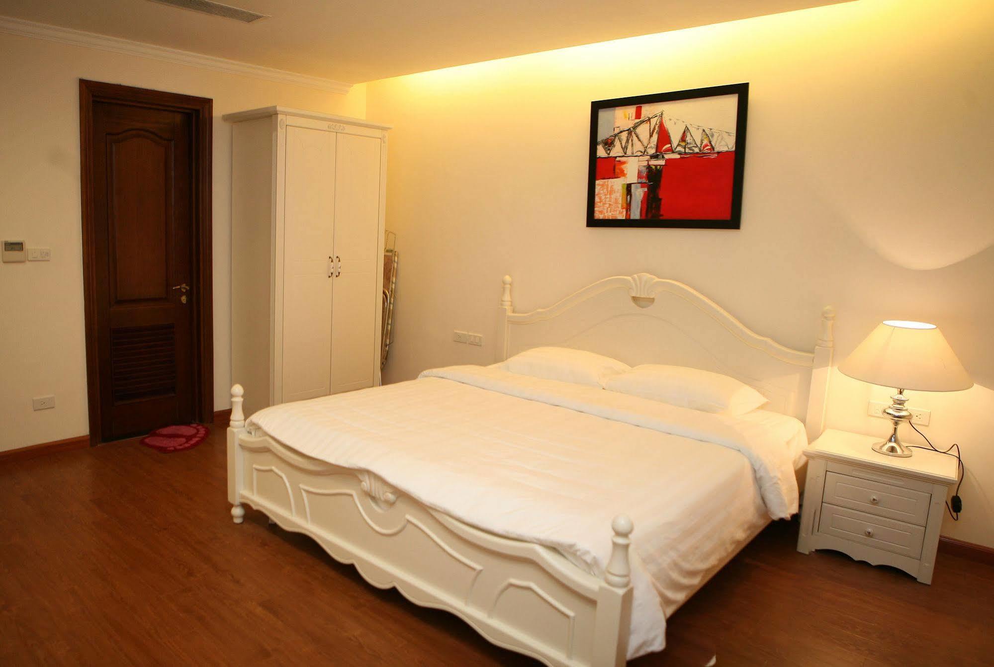 Idc White House Apartment Hanoi Exterior foto