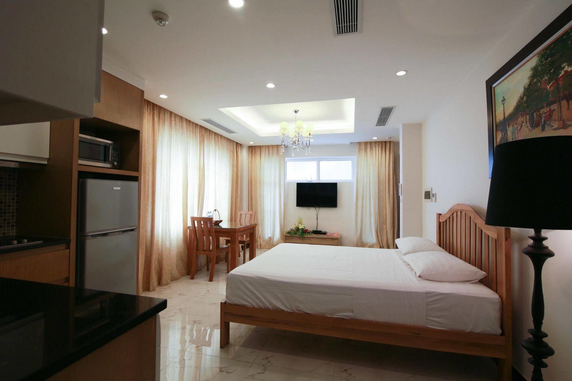 Idc White House Apartment Hanoi Exterior foto